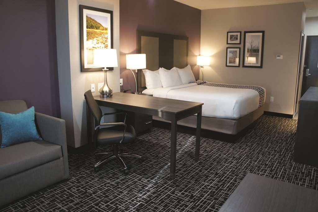 La Quinta By Wyndham Weatherford Ok Room photo